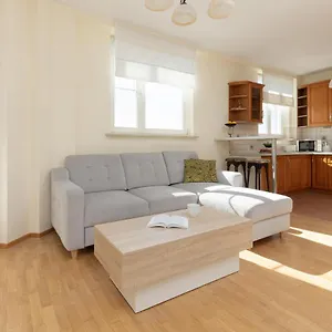 Apartament Belgradzka By Renters