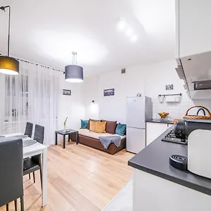  Apartament Premium Apartament Podchorążych